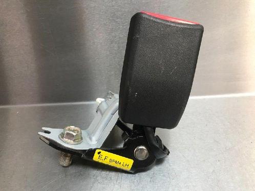 GORDELSLOT LINKS ACHTER Mazda 3 (BM / BN) (01-2013/05-2019), Auto-onderdelen, Interieur en Bekleding, Mazda, Gebruikt