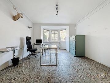 Bureau à louer à Etterbeek beschikbaar voor biedingen
