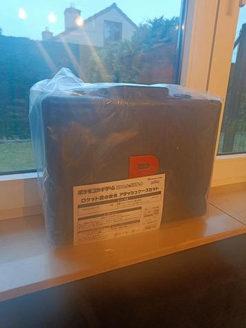 Team rocket briefcase  beschikbaar voor biedingen