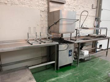 Industrieel afwasmachine  beschikbaar voor biedingen