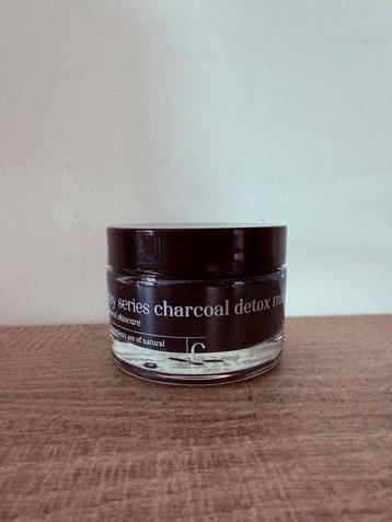 Rainpharma NIEUW Clay series charcoal detox mask 50ml beschikbaar voor biedingen