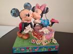 Disney traditions kissing booth, Verzamelen, Disney, Ophalen of Verzenden, Zo goed als nieuw