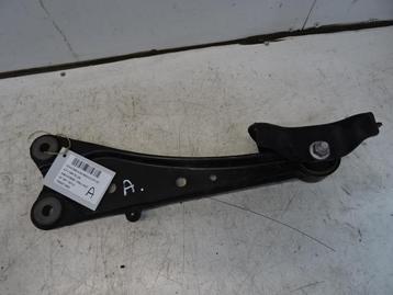 REACTIESTANG LINKS ACHTER Toyota RAV4 (A4) (01-2012/01-2019) beschikbaar voor biedingen