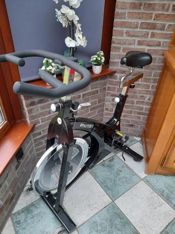 Spinningfiets home trainer beschikbaar voor biedingen