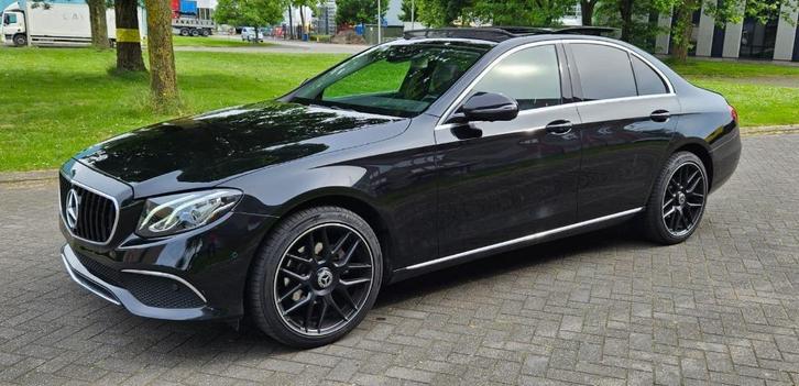 Mercedes Benz E klasse 2019/08  - 2.2L Diesel, Auto's, Mercedes-Benz, Particulier, E-Klasse, 360° camera, ABS, Achteruitrijcamera