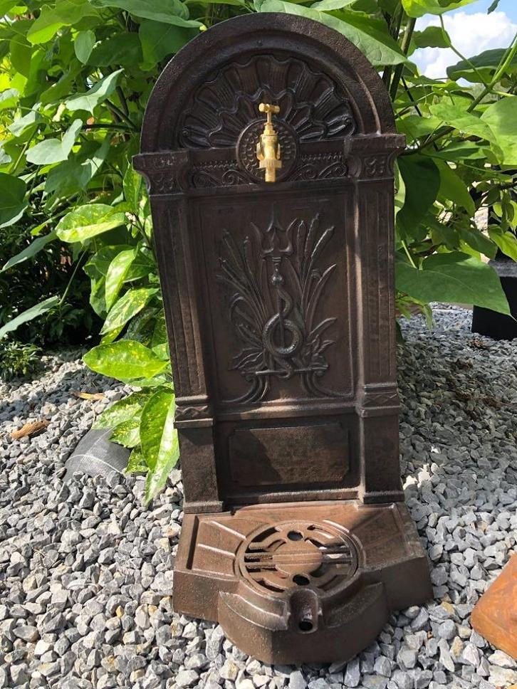Zware Tuin fontein, gemaakt van gietijzer, bruin, Tuin en Terras, Waterpartijen en Fonteinen, Fontein, Gietijzer, Ophalen of Verzenden