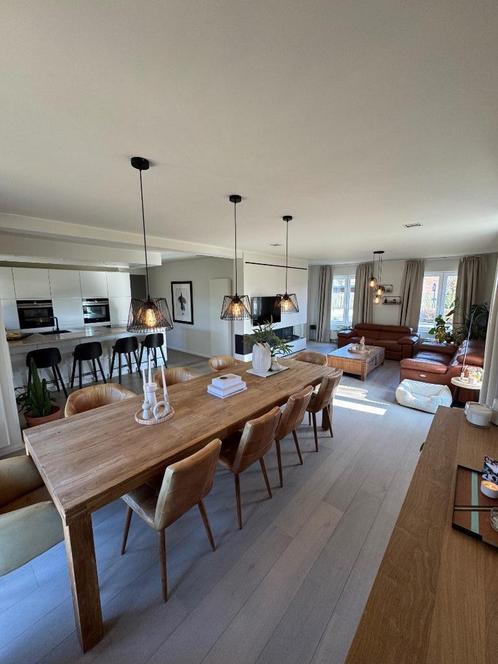 extra grote teaken  tafel ,commode ,salontafel bijzettafel, Huis en Inrichting, Complete eetkamers, Zo goed als nieuw, 8 stoelen of meer
