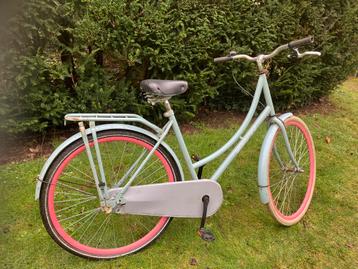 Damesfiets / meisjesfiets beschikbaar voor biedingen