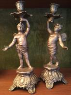 Un couple d'anges avec un chandelier à la main, Antiquités & Art, Antiquités | Bougeoirs, Autres matériaux, Enlèvement ou Envoi