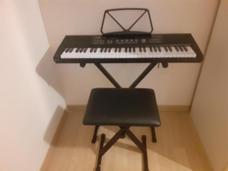 Kinder keyboard max music kb15 zgan, Muziek en Instrumenten, Keyboards, Zo goed als nieuw, 61 toetsen, Overige merken, Aanslaggevoelig