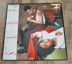 Disque vinyle Maxi 45T Sade Is it a crime ?, Cd's en Dvd's, Vinyl | Jazz en Blues, Ophalen of Verzenden, 1980 tot heden, Zo goed als nieuw