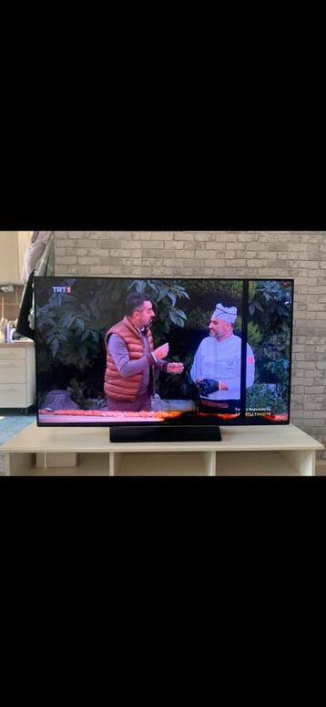 Grand tv samsung 120cm - hauteur 80cm beschikbaar voor biedingen