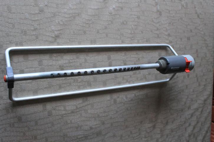 Gardena sprinklersysteem, Tuin en Terras, Tuinsproeiers, Zo goed als nieuw, Zwenksproeier, Ophalen of Verzenden