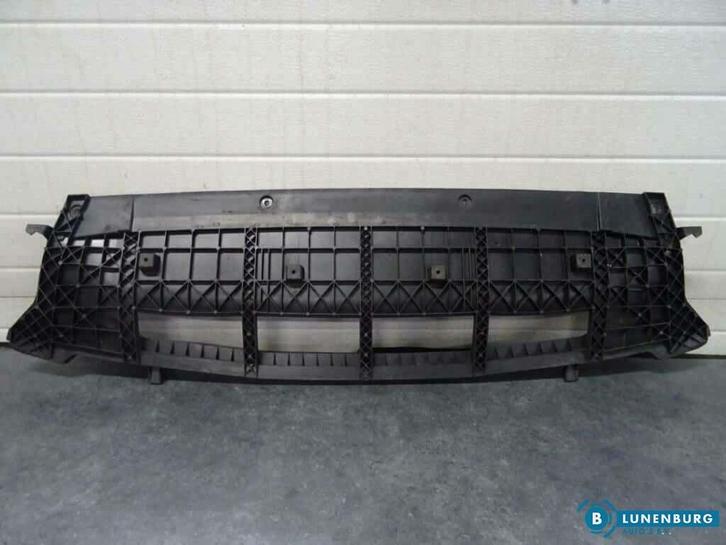 Onderbumper Audi Q5 2015, Autos : Pièces & Accessoires, Carrosserie & Tôlerie, Pare-chocs, Audi, Avant, Utilisé, Enlèvement ou Envoi