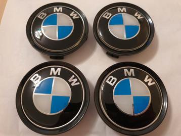 Bmw wieldoppen 75 mm buitenkant/72 mm binnenkant