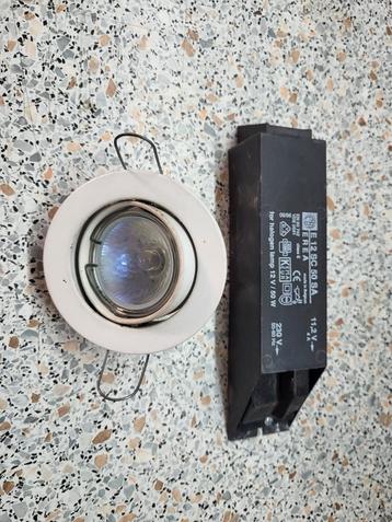 Hallogeen inbouwspot met transfo beschikbaar voor biedingen