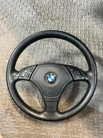 Stuur bmw beschikbaar voor biedingen