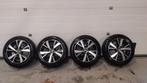 Peugeot 2008 gt line  winterset, 205 mm, 17 inch, Banden en Velgen, Gebruikt