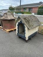 2 zware grote oude betonnen honden hokken decoratief, Dieren en Toebehoren, Hondenhokken, Ophalen, Gebruikt, Hondenhok