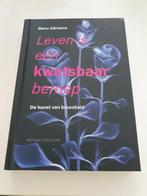 Manu Adriaens - Leven is een kwetsbaar beroep, Boeken, Ophalen of Verzenden, Zo goed als nieuw, Manu Adriaens
