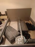 Malm Ikea bed, Huis en Inrichting, Slaapkamer | Bedden, Ophalen, Gebruikt, Grijs