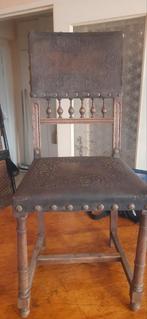 4 chaisse antiquité, Enlèvement ou Envoi