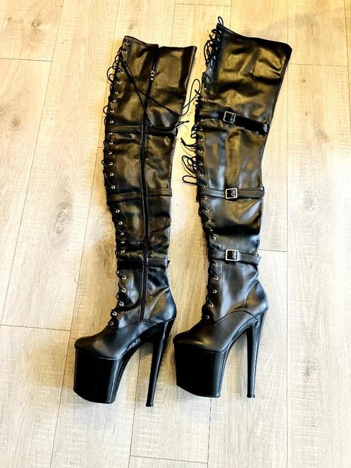 hoge laarzen, Vêtements | Femmes, Chaussures, Neuf, Bottes hautes, Noir, Envoi