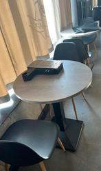 Horeca 6 tafels,4 nieuwe tafelbladen ongebruikt,13 stoelen, Ophalen