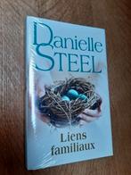 Danielle Steel - Liens familiaux, Boeken, Nieuw, Danielle Steel, Amerika, Ophalen of Verzenden