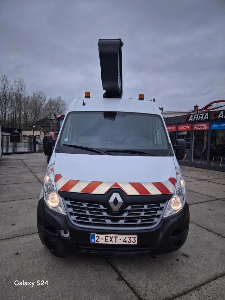Renault Master Hoogtewerker/nacelle Klubb K32 2019 100000km, Auto's, Bestelwagens en Lichte vracht, Bedrijf, Te koop, Renault