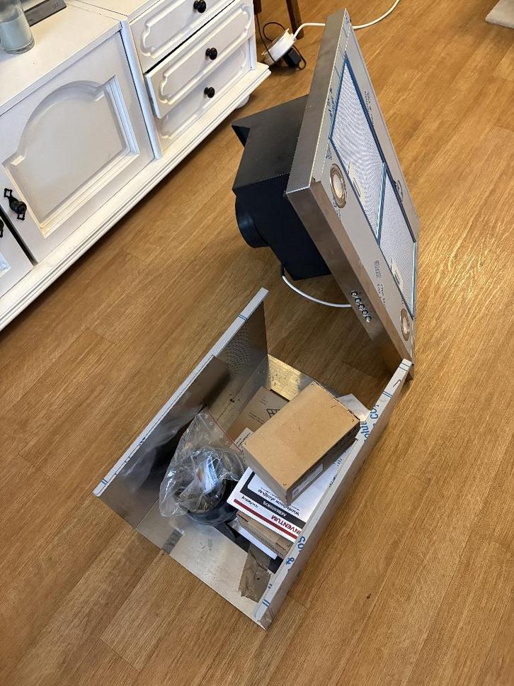 Hotte aspirante murale INVERTUM (neuve), Maison & Meubles, Cuisine | Éléments de cuisine, Neuf, Gris, Enlèvement