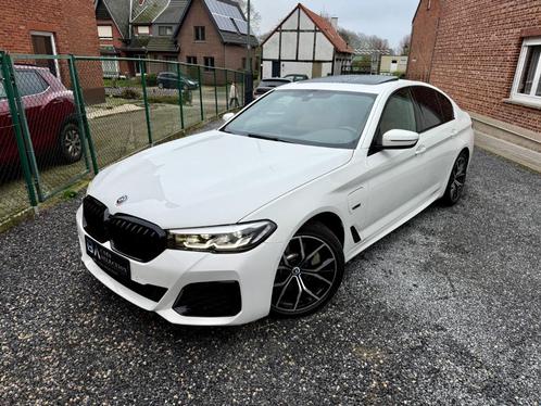 BMW 530 e M-Sport | Open Dak | 360 Camera! | LED Sfeer, Auto's, BMW, Bedrijf, Te koop, 5 Reeks, 360° camera, ABS, Achteruitrijcamera