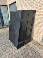 16 zonnepanelen + omvormer, Ophalen, Zo goed als nieuw