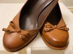 Schoenen 39,5, Pumps, Bruin, Ophalen of Verzenden, Zo goed als nieuw