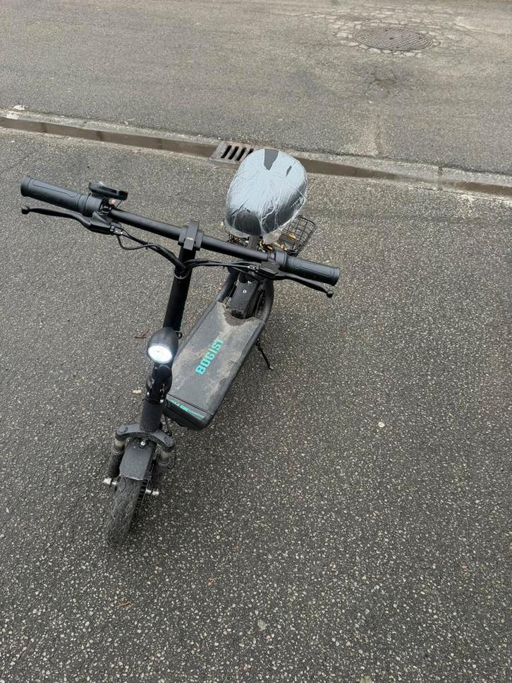 Trottinette électrique avec siège, Vélos & Vélomoteurs, Trottinettes, Comme neuf, Enlèvement ou Envoi