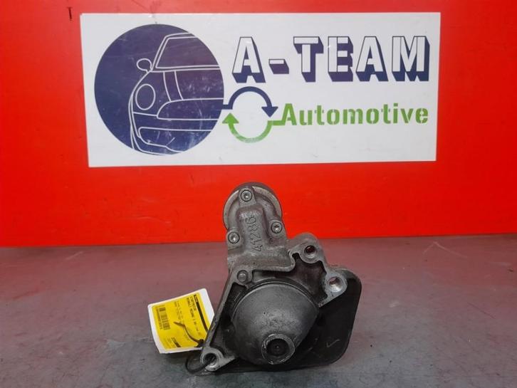 STARTMOTOR Renault Megane III Grandtour (KZ) (233003329R), Auto-onderdelen, Motor en Toebehoren, Renault, Gebruikt