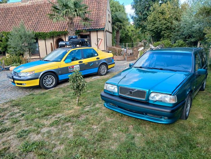 Volvo 850 2.0 t5  gerestaureerd exemplaar, Auto's, Volvo, Particulier, Boordcomputer, Radio, Leder, Ophalen
