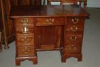 Elegant Engels bureau in massief mahonie, Ophalen