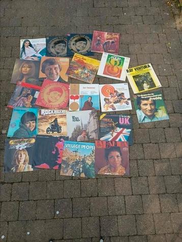 Lot de plus de 300 albums., Enlèvement