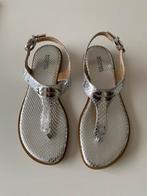 NIEUWE zilveren sandaaltjes Michael Kors maat 36, Kleding | Dames, Nieuw, Sandalen of Muiltjes, Ophalen of Verzenden, Michael Kors