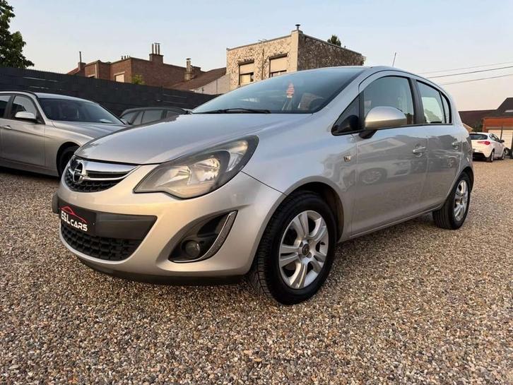 Opel Corsa 1.3 CDTi *12 mois de garantie* (bj 2014), Auto's, Opel, Bedrijf, Te koop, Corsa, ABS, Airbags, Airconditioning, Bluetooth