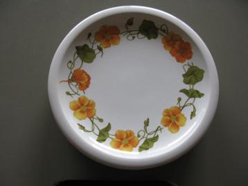 Set van 5 Boch Capucine borden beschikbaar voor biedingen