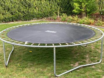 trampoline salta beschikbaar voor biedingen