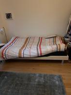 Lit IKEA à donner (avec matelas), Huis en Inrichting, Ophalen, Gebruikt, Beige, Tweepersoons