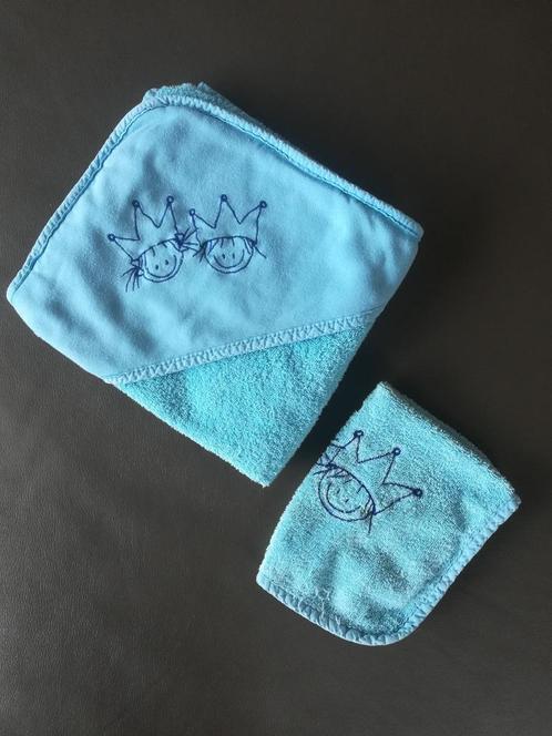 Baby-handdoek en slabber rube en ruutje, Enfants & Bébés, Bains & Soins, Enlèvement ou Envoi