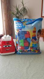 Megablocks met brandweerauto en kleine graafmachine, Ophalen of Verzenden