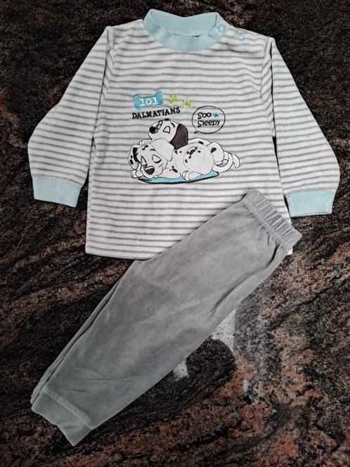 Mt 86 Grijs wit gestreepte winterpyama 101 dalmatiërs, Kinderen en Baby's, Babykleding | Maat 86, Gebruikt, Jongetje, Nacht- of Onderkleding