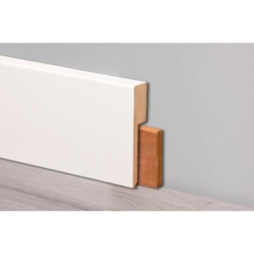 5 nieuwe CANDO witte overzet plinten, afmeting 240 x 10 cm., Doe-het-zelf en Bouw, Plinten en Afwerking, Nieuw, Plinten, MDF, 200 tot 250 cm