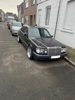 Mercedes E300-24V, Auto's, Automaat, Zwart, Berline, 5 deurs