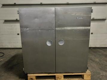 Inox kast beschikbaar voor biedingen